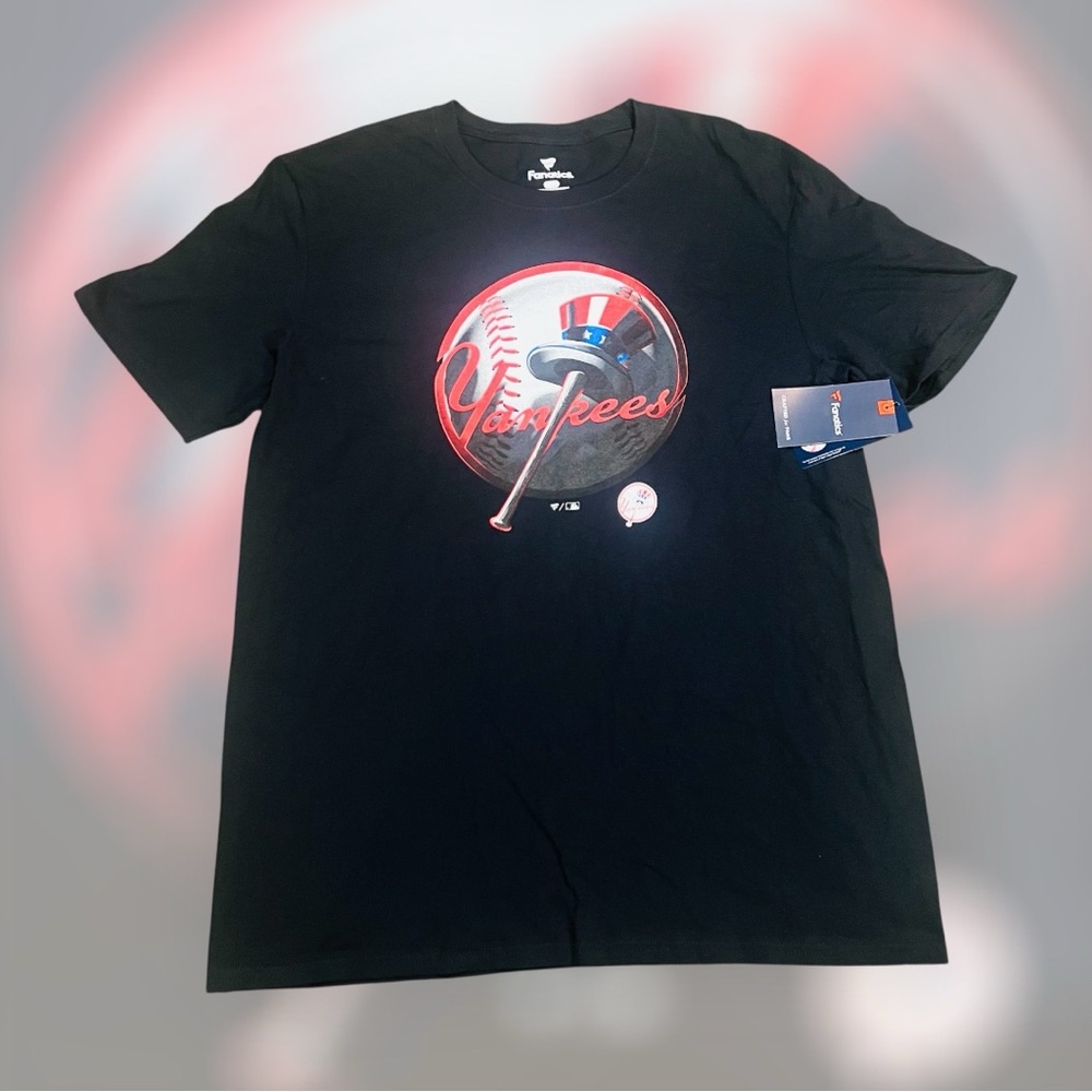 Fanatics New York Yankees MLB T-shirt NWT large Black NWT